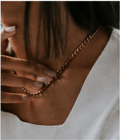 Beautiful jewelry pieces and accessories